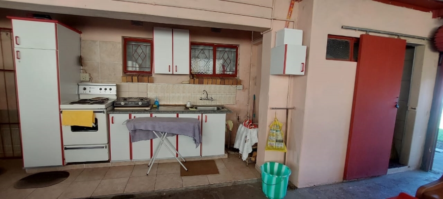 3 Bedroom Property for Sale in Lennoxton KwaZulu-Natal