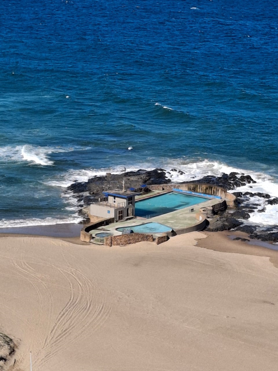 2 Bedroom Property for Sale in Amanzimtoti KwaZulu-Natal