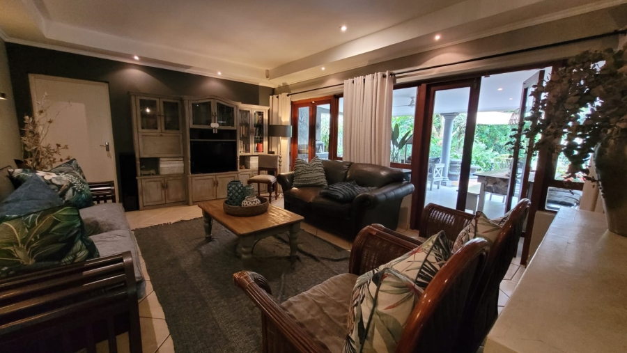 5 Bedroom Property for Sale in Meer En See KwaZulu-Natal