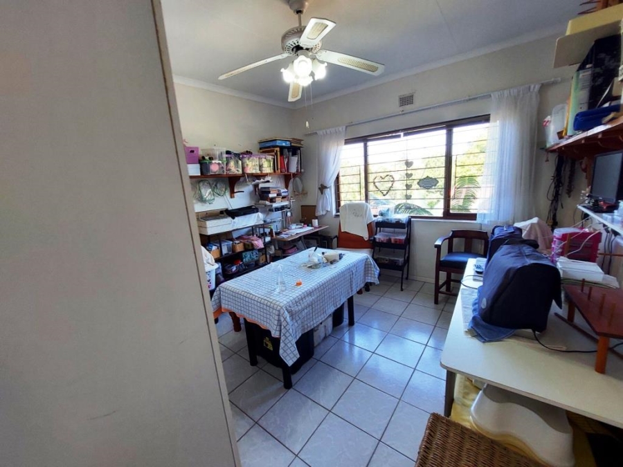 4 Bedroom Property for Sale in Shelly Beach KwaZulu-Natal