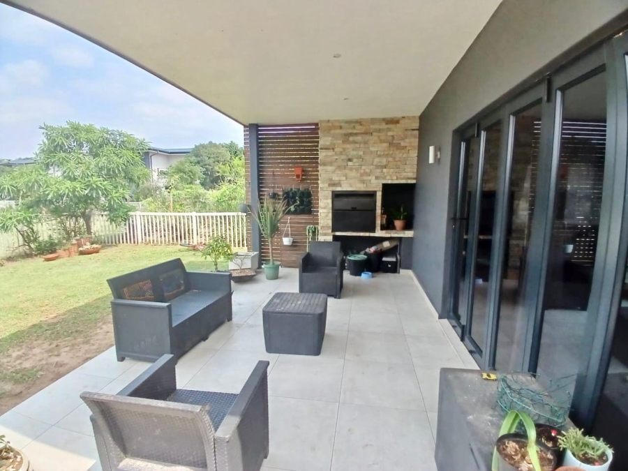 To Let 3 Bedroom Property for Rent in Salt Rock KwaZulu-Natal