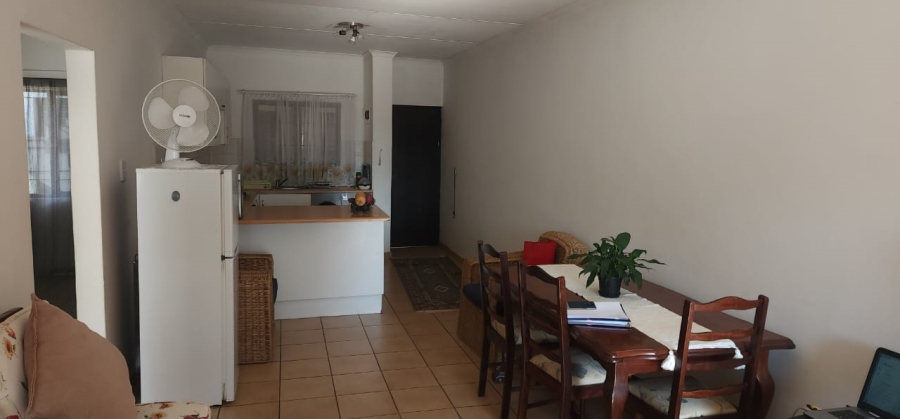 To Let 2 Bedroom Property for Rent in Scottsville KwaZulu-Natal