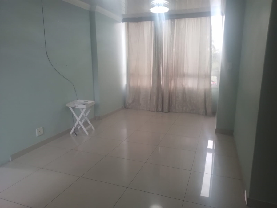 To Let 2 Bedroom Property for Rent in Windermere KwaZulu-Natal