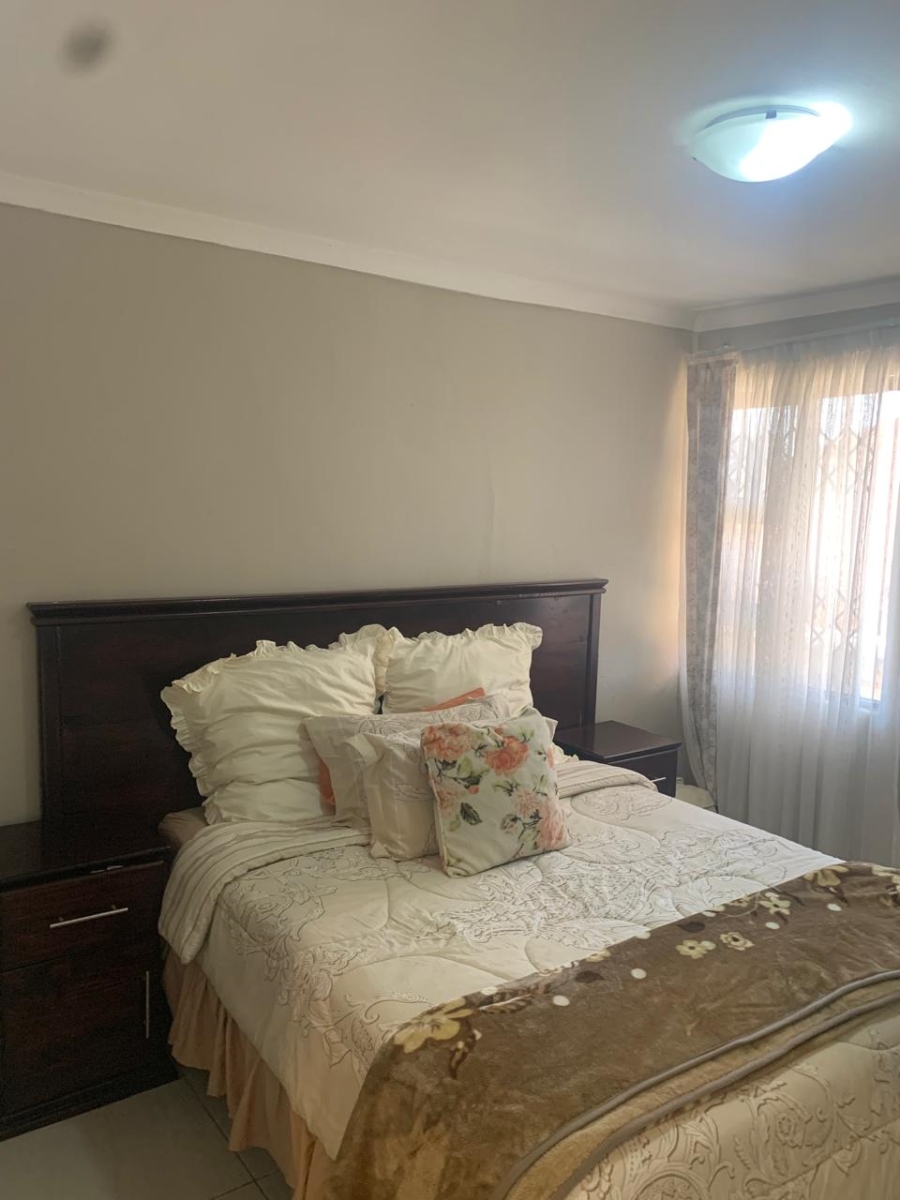 4 Bedroom Property for Sale in Mpophomeni KwaZulu-Natal