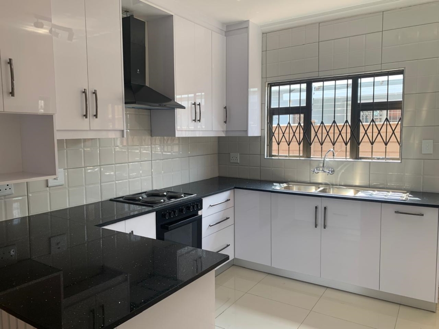 To Let 3 Bedroom Property for Rent in Brackenham KwaZulu-Natal