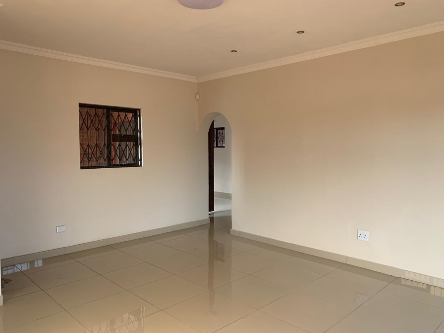 To Let 3 Bedroom Property for Rent in Brackenham KwaZulu-Natal