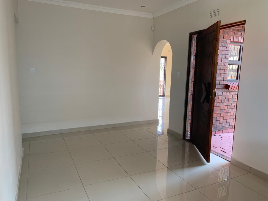 3 Bedroom Property for Sale in Brackenham KwaZulu-Natal