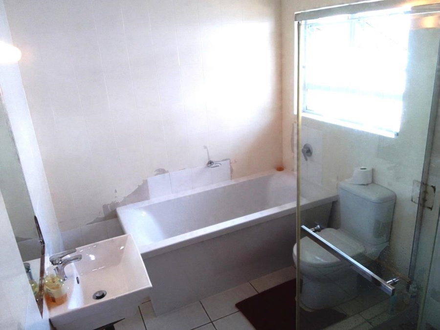 4 Bedroom Property for Sale in St Michaels On Sea KwaZulu-Natal