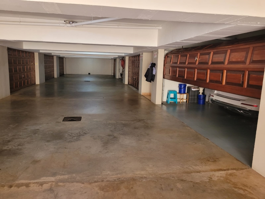 3 Bedroom Property for Sale in Essenwood KwaZulu-Natal