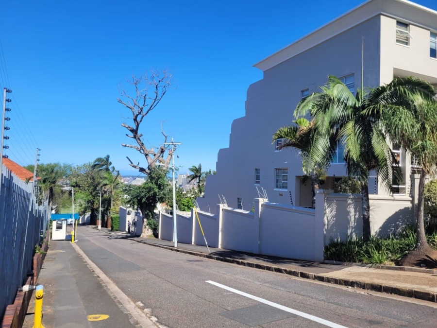 3 Bedroom Property for Sale in Essenwood KwaZulu-Natal