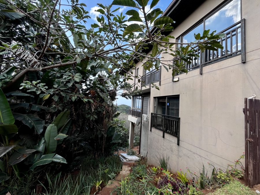 To Let 4 Bedroom Property for Rent in Sheffield Beach KwaZulu-Natal