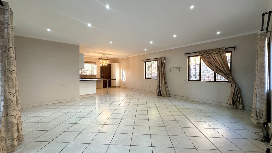 4 Bedroom Property for Sale in Sheffield Beach KwaZulu-Natal