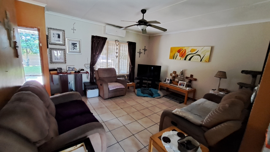 3 Bedroom Property for Sale in Birdswood KwaZulu-Natal