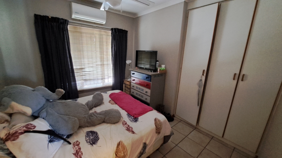 3 Bedroom Property for Sale in Birdswood KwaZulu-Natal