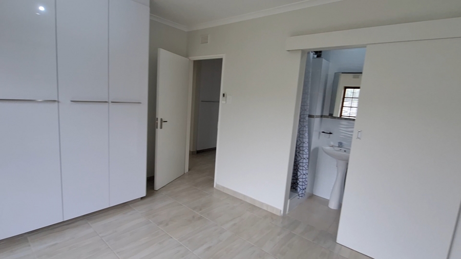 To Let 3 Bedroom Property for Rent in Amanzimtoti KwaZulu-Natal