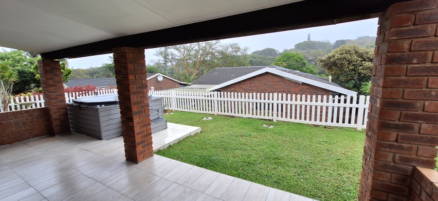 To Let 3 Bedroom Property for Rent in Amanzimtoti KwaZulu-Natal