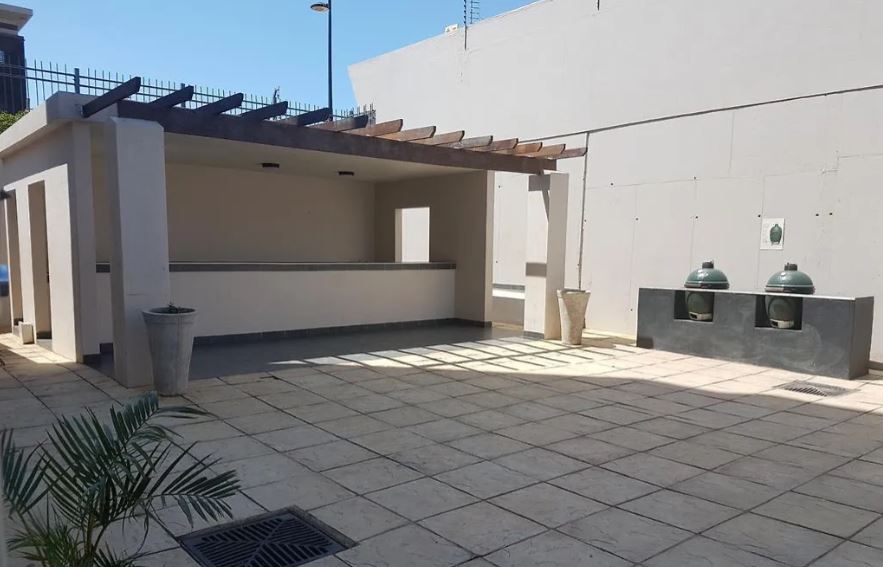 2 Bedroom Property for Sale in New Town Centre KwaZulu-Natal