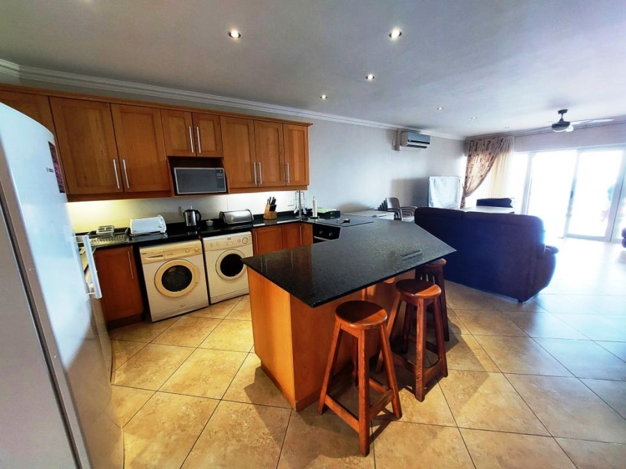 3 Bedroom Property for Sale in Uvongo Beach KwaZulu-Natal