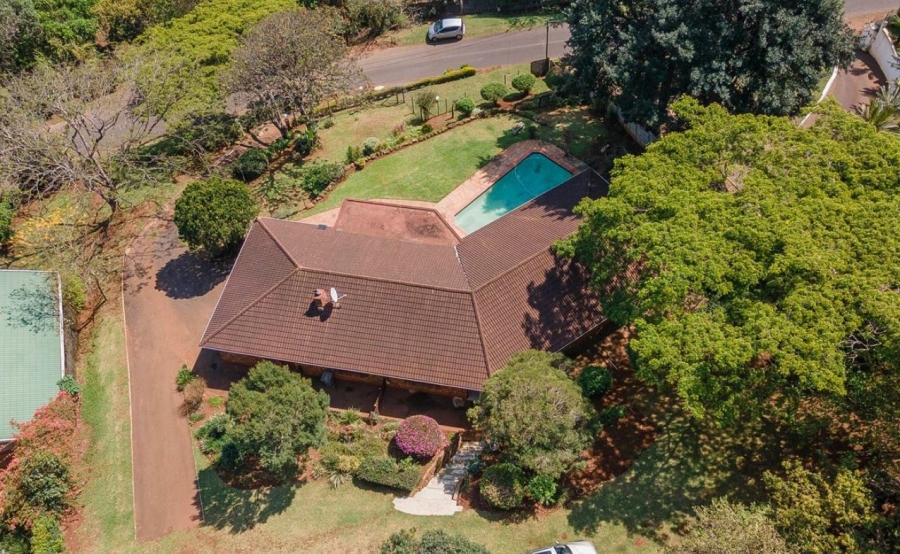 4 Bedroom Property for Sale in Kloof KwaZulu-Natal