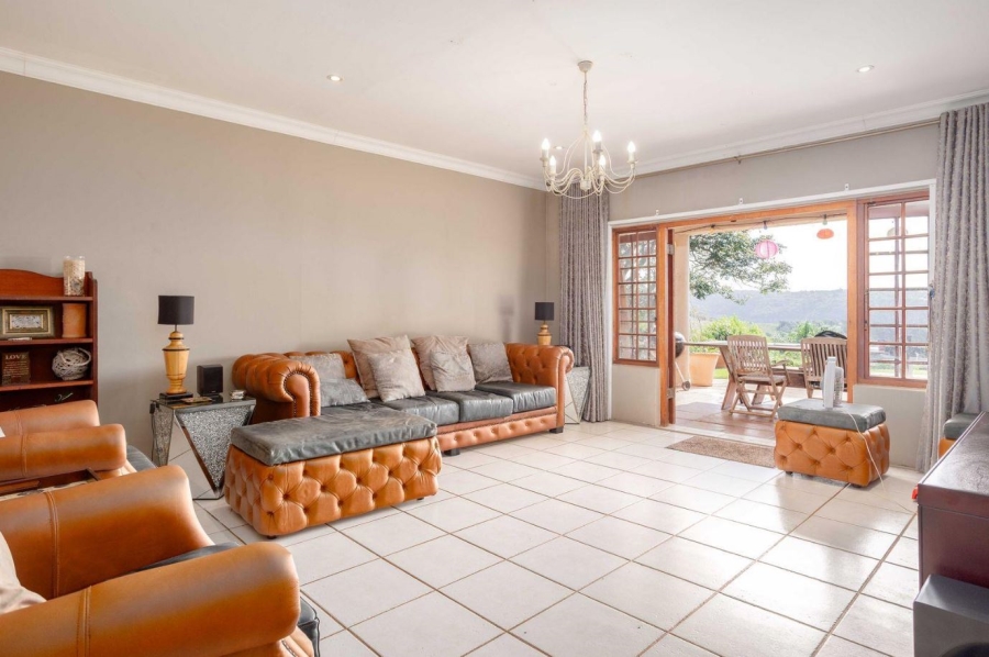 4 Bedroom Property for Sale in Kloof KwaZulu-Natal