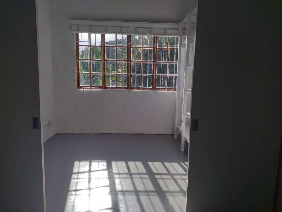 To Let 1 Bedroom Property for Rent in Doonside KwaZulu-Natal