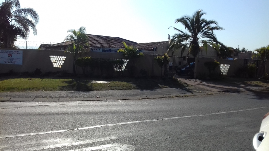 To Let 1 Bedroom Property for Rent in Centenary Park KwaZulu-Natal