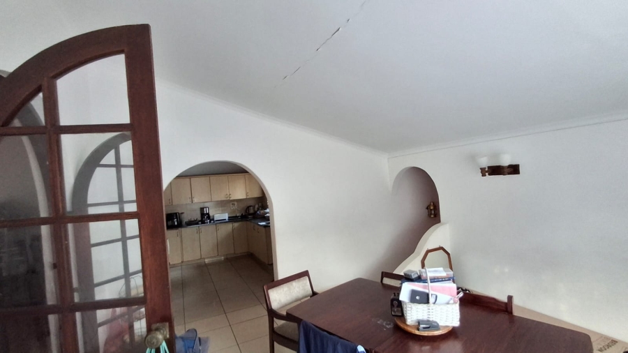 4 Bedroom Property for Sale in Brighton Beach KwaZulu-Natal