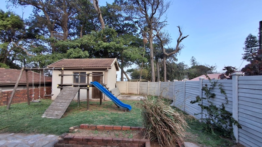 4 Bedroom Property for Sale in Brighton Beach KwaZulu-Natal