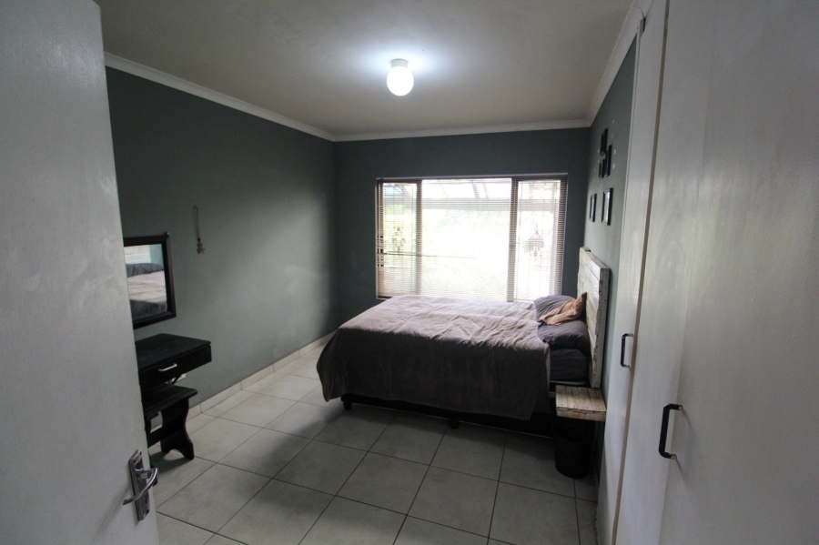 3 Bedroom Property for Sale in Ocean View KwaZulu-Natal