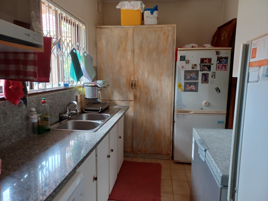 3 Bedroom Property for Sale in Oslo Beach KwaZulu-Natal