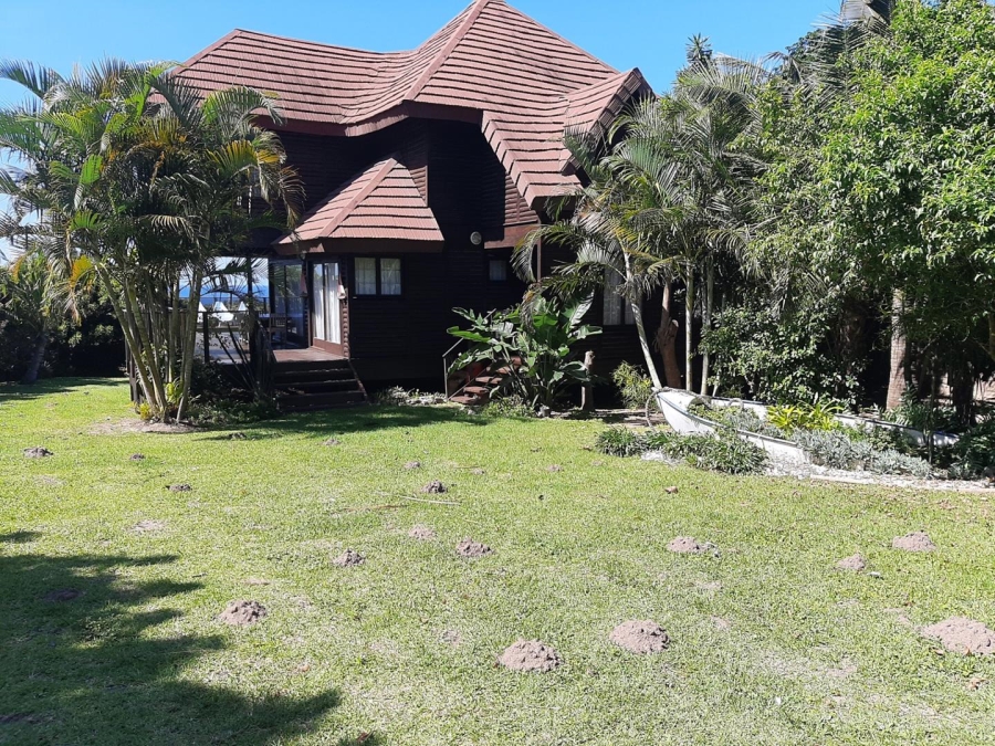 4 Bedroom Property for Sale in Salmon Bay KwaZulu-Natal