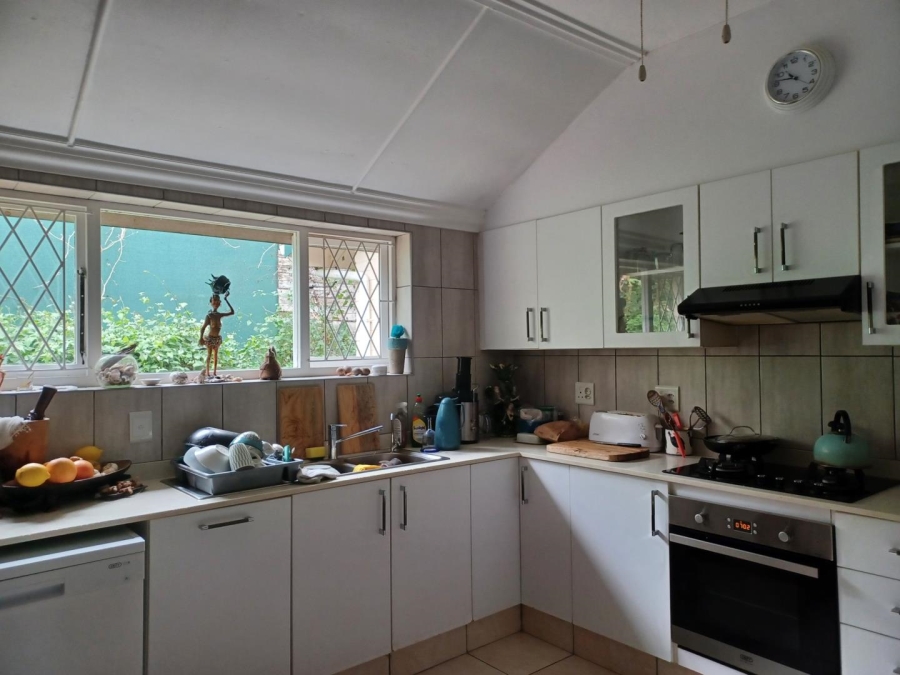 5 Bedroom Property for Sale in St Michaels On Sea KwaZulu-Natal