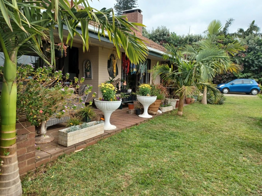 5 Bedroom Property for Sale in St Michaels On Sea KwaZulu-Natal