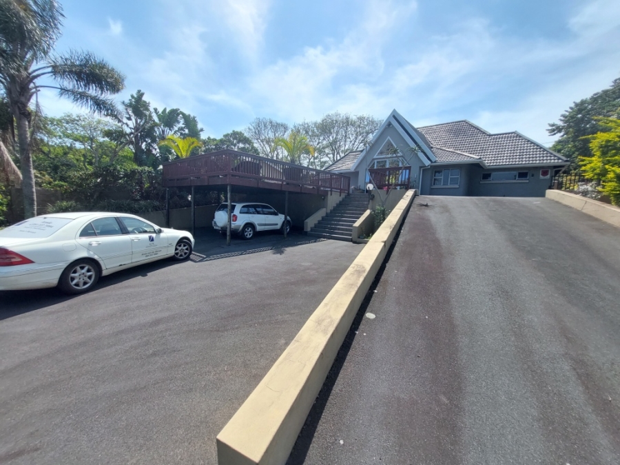 3 Bedroom Property for Sale in Uvongo Beach KwaZulu-Natal