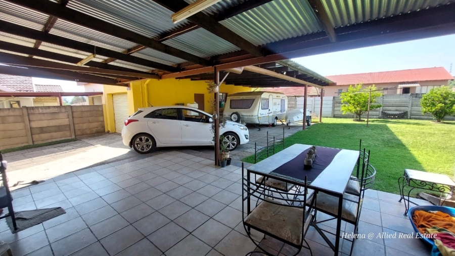 3 Bedroom Property for Sale in Sunnyridge KwaZulu-Natal