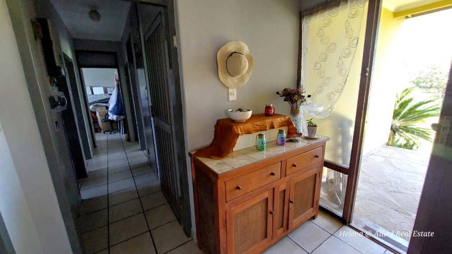 3 Bedroom Property for Sale in Sunnyridge KwaZulu-Natal