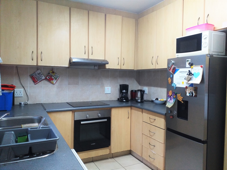 To Let 3 Bedroom Property for Rent in Athlone Park KwaZulu-Natal