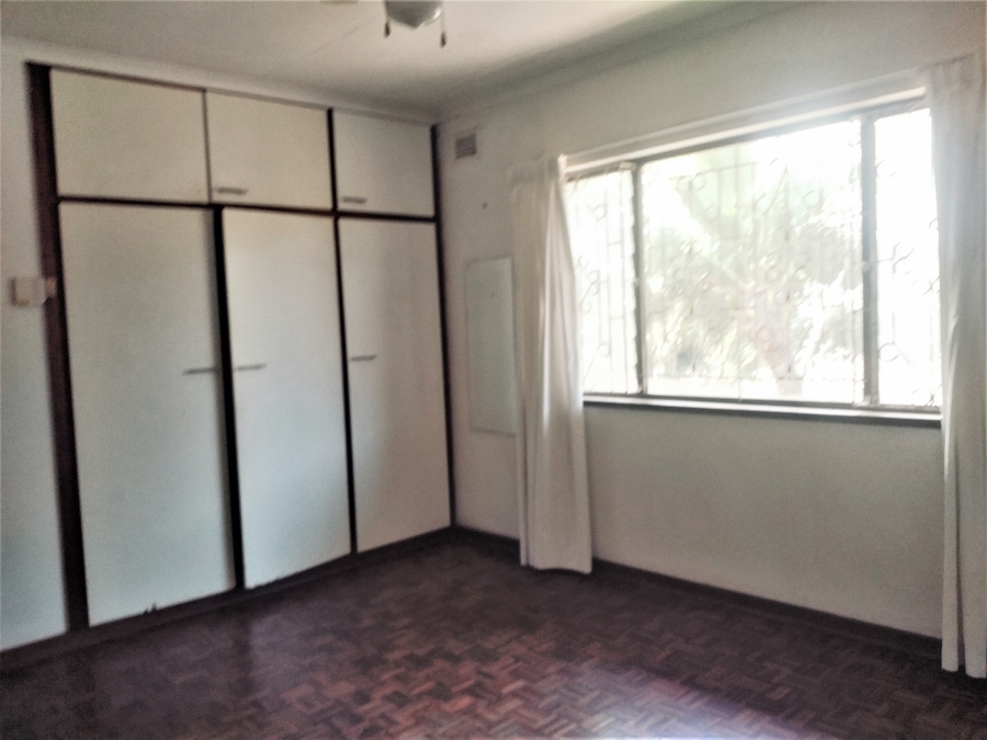 To Let 3 Bedroom Property for Rent in Athlone Park KwaZulu-Natal