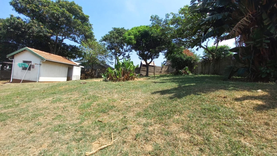 To Let 3 Bedroom Property for Rent in Athlone Park KwaZulu-Natal