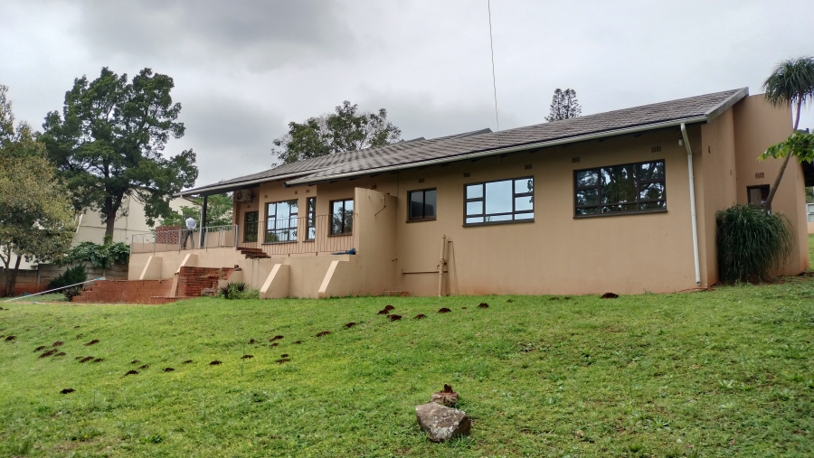 4 Bedroom Property for Sale in Panorama KwaZulu-Natal