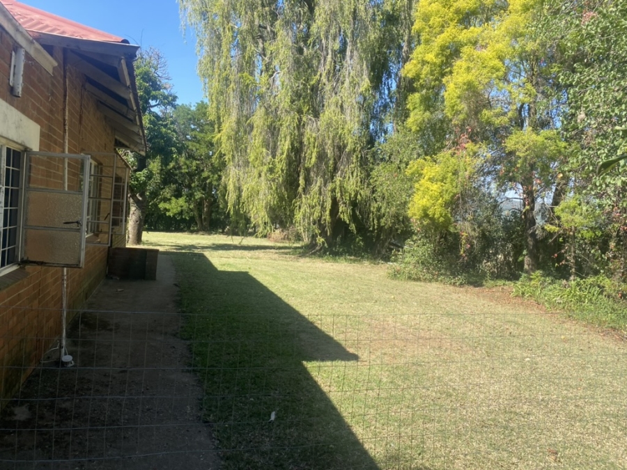 6 Bedroom Property for Sale in Weenen KwaZulu-Natal