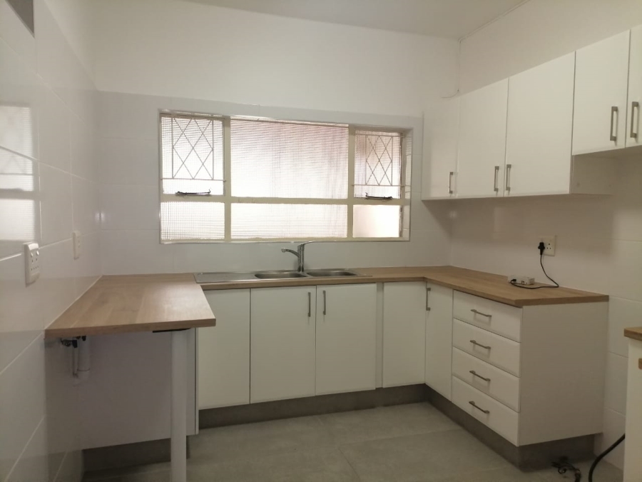 To Let 2 Bedroom Property for Rent in Westridge KwaZulu-Natal