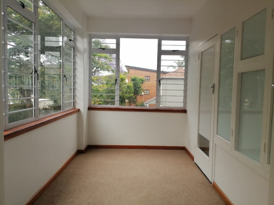 To Let 2 Bedroom Property for Rent in Westridge KwaZulu-Natal