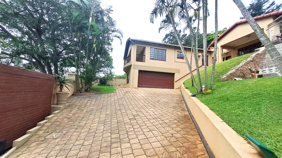 5 Bedroom Property for Sale in Deepdale KwaZulu-Natal