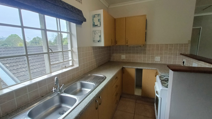 To Let 1 Bedroom Property for Rent in Kloof KwaZulu-Natal