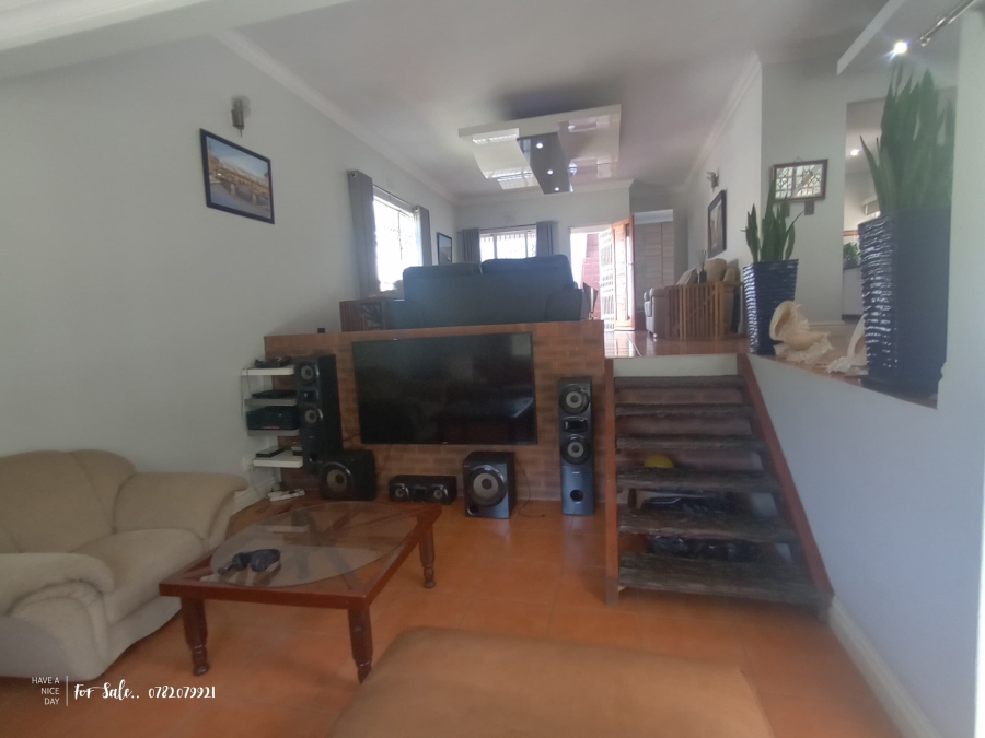 4 Bedroom Property for Sale in Escombe KwaZulu-Natal