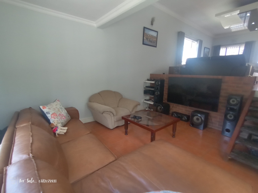 4 Bedroom Property for Sale in Escombe KwaZulu-Natal