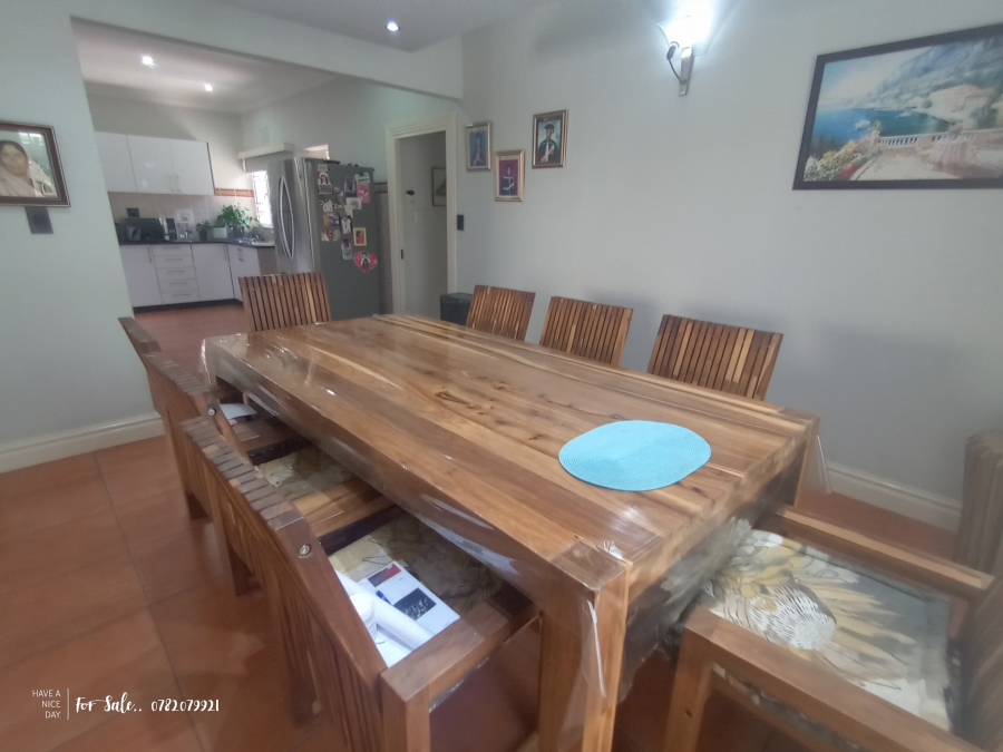 4 Bedroom Property for Sale in Escombe KwaZulu-Natal