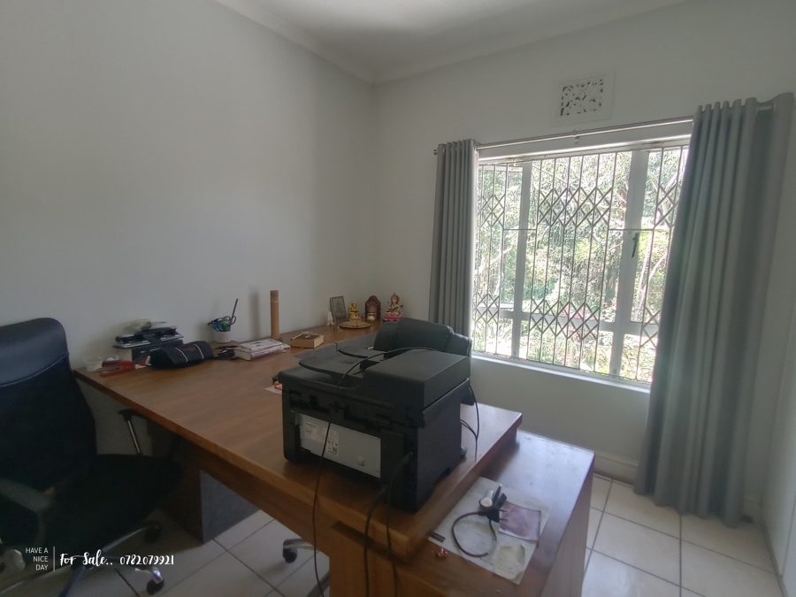 4 Bedroom Property for Sale in Escombe KwaZulu-Natal