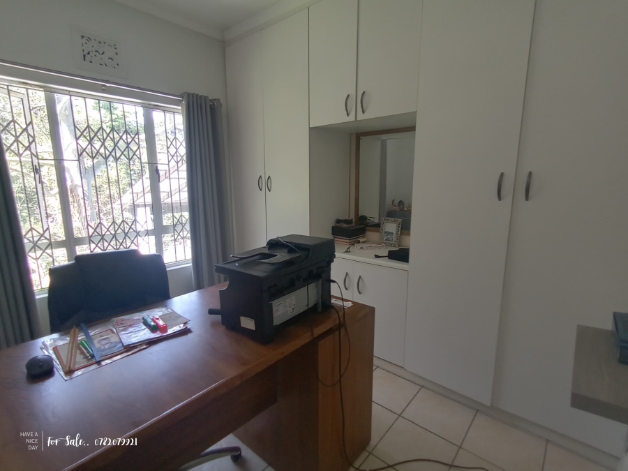 4 Bedroom Property for Sale in Escombe KwaZulu-Natal